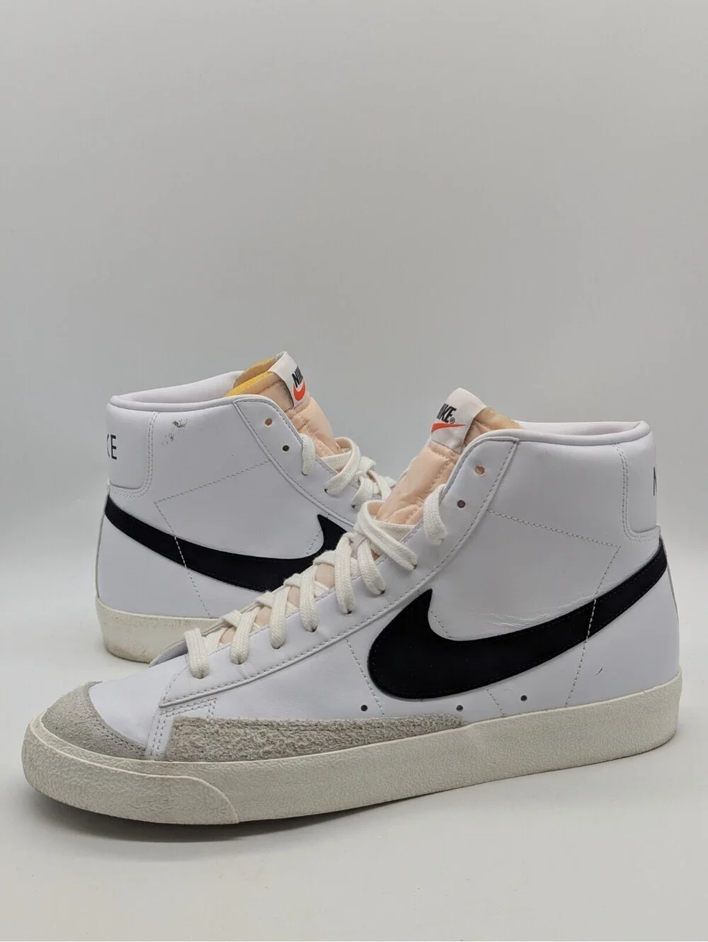 Nike Blazer Mid 77 Vintage Leather Mens Size 12 White Black Sneakers BQ6806-100